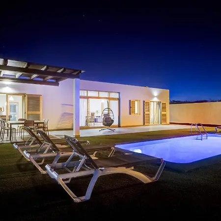 Al Mar 칼레타데푸스테